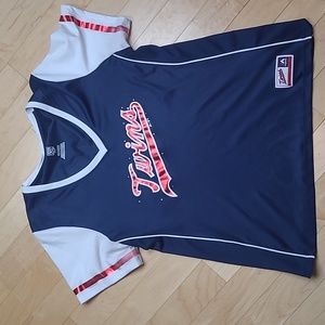 Cooperstown Collection by Majestic- Minnesota Twins Womans MLB Shirt size XXL